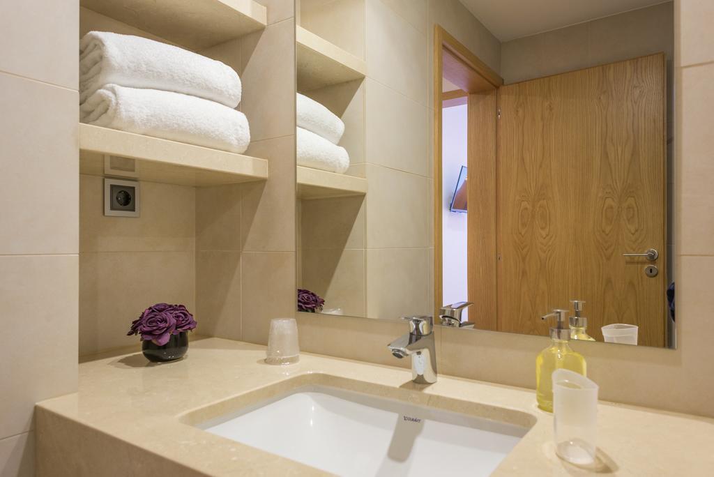 Almada Domus Apartment Porto Bagian luar foto